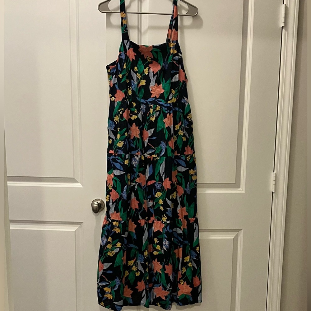 100% cotton Jcrew maxi dress with pockets!